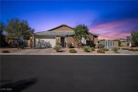 6692 Radiant Red Avenue, Las Vegas, NV 89130