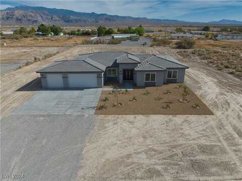 3781 Oakleaf Avenue, Pahrump, NV 89048