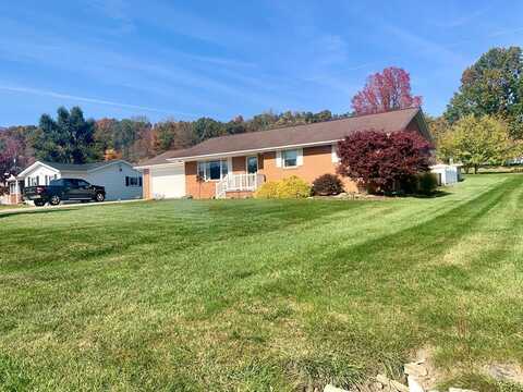 5271 Lucasville Minford Rd., Minford, OH 45653