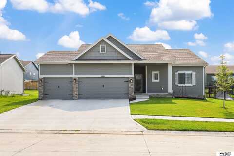 13511 S 50 Street, Papillion, NE 68133