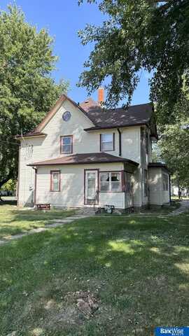 438 3RD Street, Hampton, NE 68843