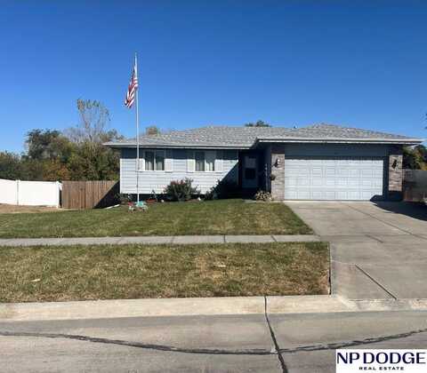 1102 Olivia Drive, Eagle, NE 68347