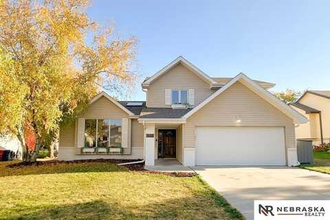 923 Edgewood Boulevard, Papillion, NE 68046