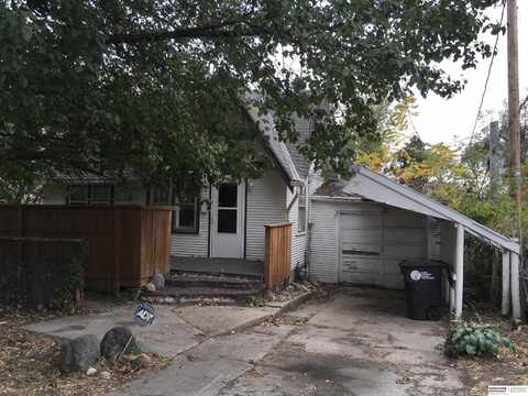 3815 Chicago Street N, Omaha, NE 68131