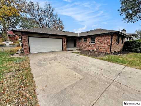 4046 S 30th Street, Lincoln, NE 68502