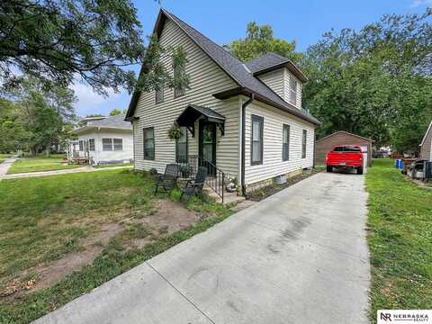 4124 Touzalin Avenue, Lincoln, NE 68507