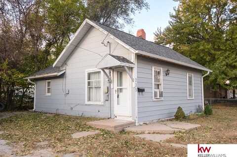 235 W 6th Street, Superior, NE 68978