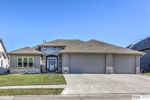 7239 N 171 Street, Bennington, NE 68007