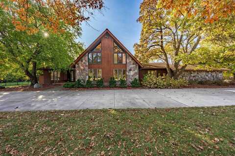 3839 Napier Road, Plymouth, MI 48170