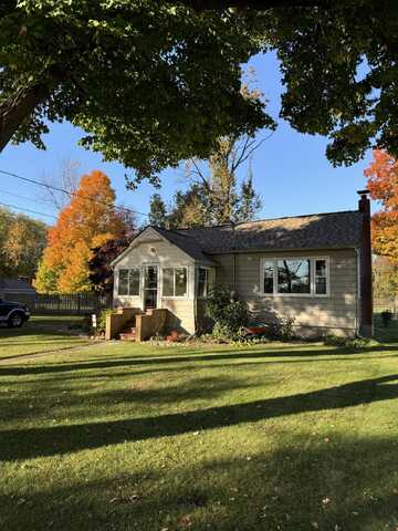 53560 Fulton Road, Leonidas, MI 49066