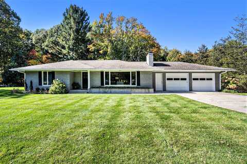 14543 Lakeshore Drive, Grand Haven, MI 49417