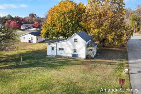 3212 Curtis Road, Nashville, MI 49073