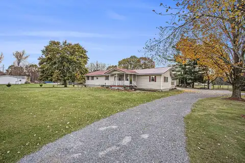 26278 Schrader Road, Sturgis, MI 49091