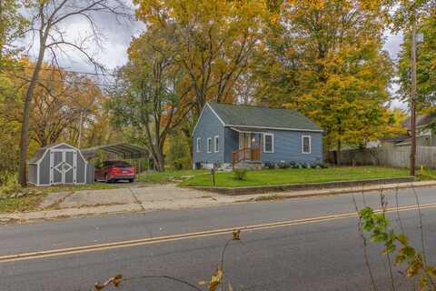 607 E Hoffman Street, Three Rivers, MI 49093