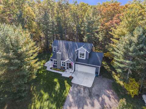 2779 E Holton Whitehall Road, Twin Lake, MI 49457