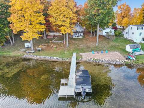 391 Dickerson View SW, Stanton, MI 48888