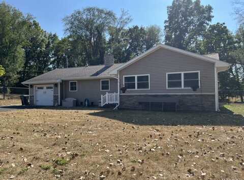 27887 Burmax Park, Dowagiac, MI 49047