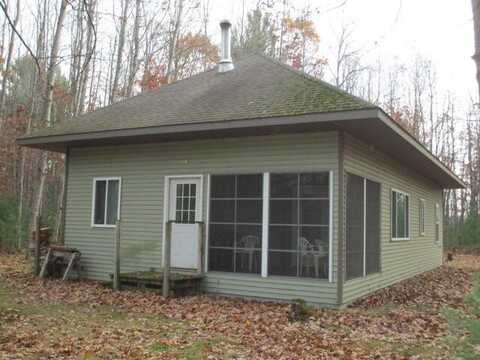 6746 N Benson Road, Fountain, MI 49410