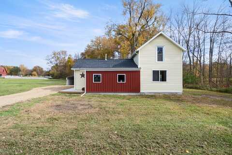 1835 S Dearing Road, Parma, MI 49269