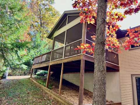 1890 E White Lake Drive, Twin Lake, MI 49457