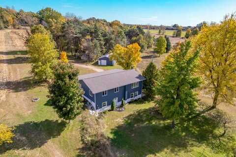 3712 N 140th Avenue, Hart, MI 49420