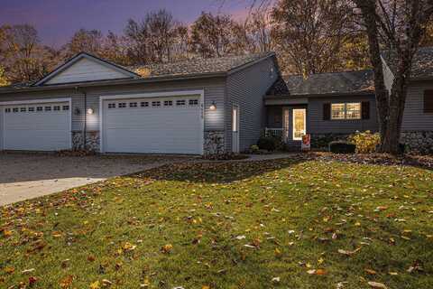 6686 Green Valley Court SE, Caledonia, MI 49316