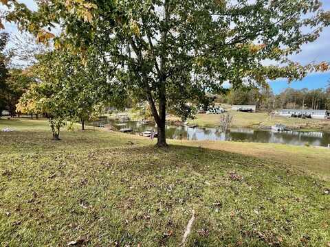 108 Lake Breeze Rd, Cross Hill, SC 29332