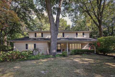 53110 Haddington Drive, South Bend, IN 46635