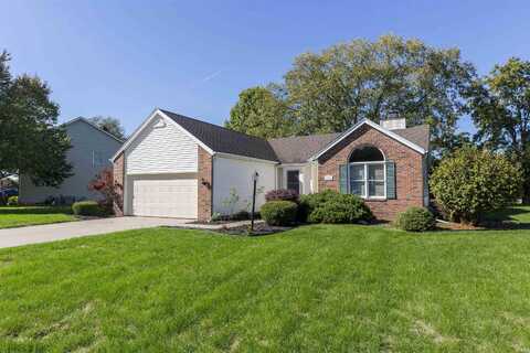 1381 Stone Trail, South Bend, IN 46614