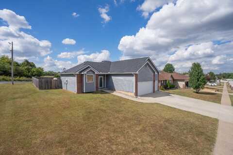 1129 N Blackstone Avenue, Republic, MO 65738