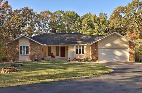 1570 Alyeska Point Road, Lampe, MO 65681