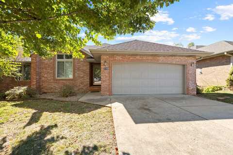 3148 W Sunset Street, Springfield, MO 65807