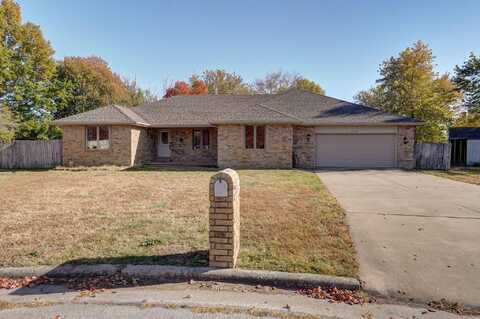 2828 N Primrose Circle, Springfield, MO 65803