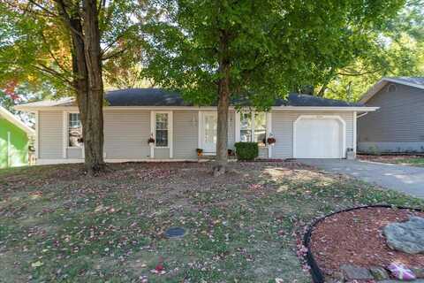 3216 W College Street, Springfield, MO 65802