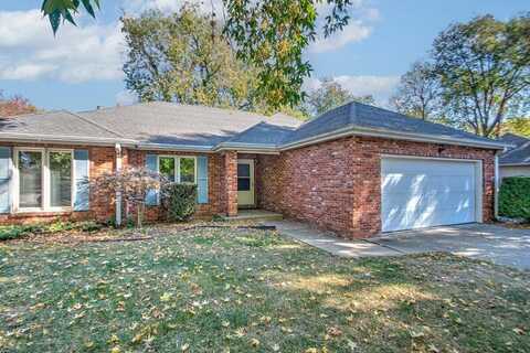 2149 E Cherryvale Street, Springfield, MO 65804