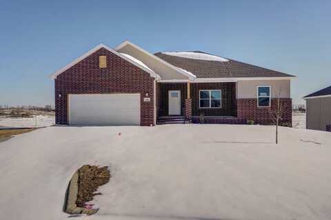 704 N Quantum Court, Nixa, MO 65714