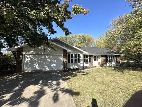 1029 W Crestview Lane, Republic, MO 65738