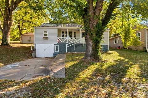 406 S 1st Street, Ozark, MO 65721