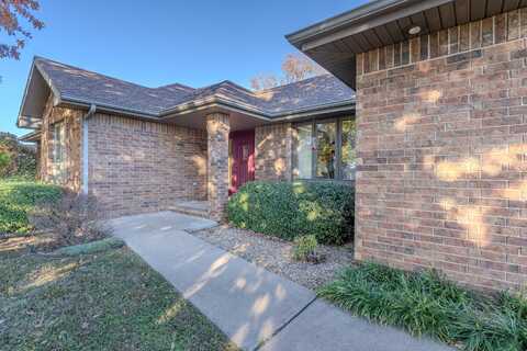 2602 S 7th Avenue, Ozark, MO 65721