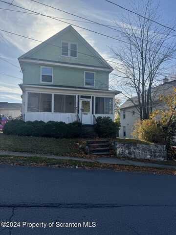 208 E Warren Street, Dunmore, PA 18512