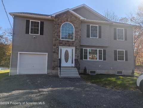 642 Glen Circle Drive, Tobyhanna, PA 18466