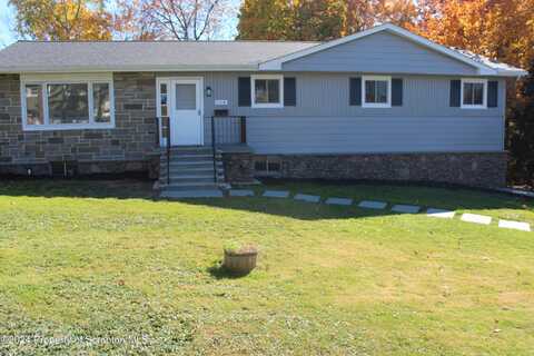 114 Parkwood, Clarks Summit, PA 18411