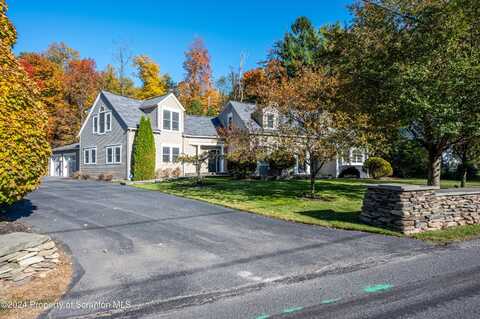 616 Glenburn Road, Clarks Green, PA 18411