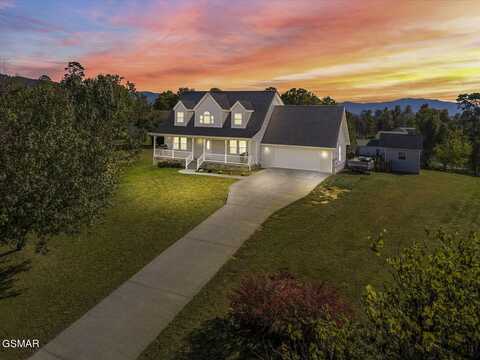 2833 English Valley Lane, Sevierville, TN 37876