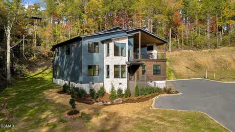 130 Mills Park Road, Gatlinburg, TN 37738