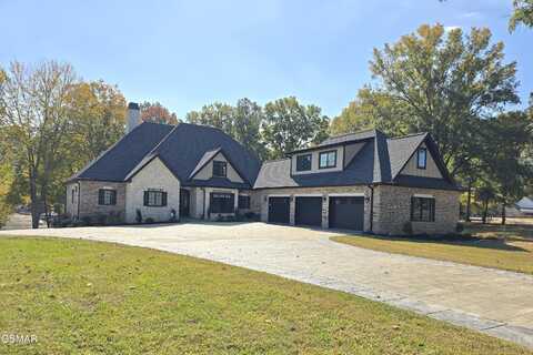 708 Lakeside Court, Dandridge, TN 37725