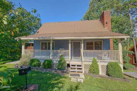 630 Oak View Court, Pigeon Forge, TN 37863