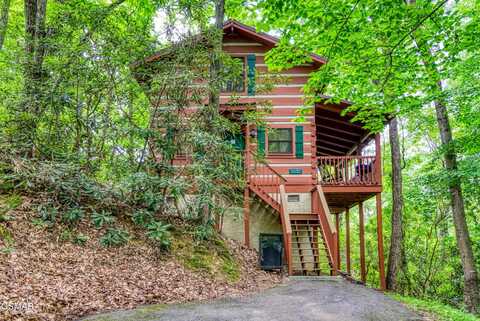 822 Boyd Boulevard, Gatlinburg, TN 37738