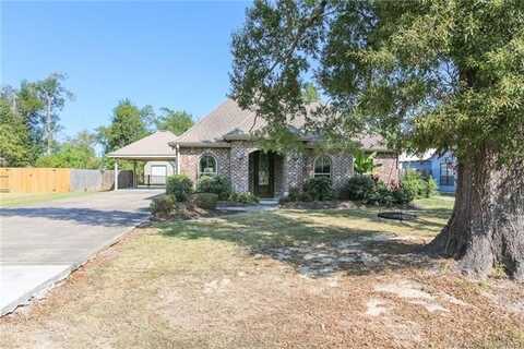 215 River Oaks Drive, Westlake, LA 70669