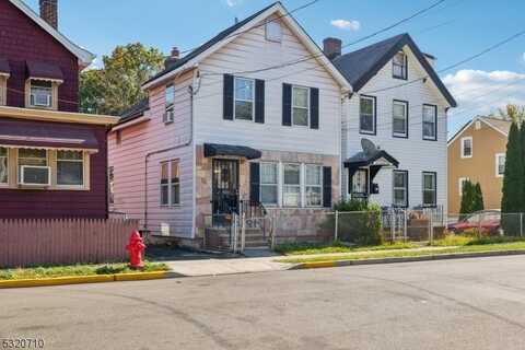 326 Ogden St, Orange, NJ 07050